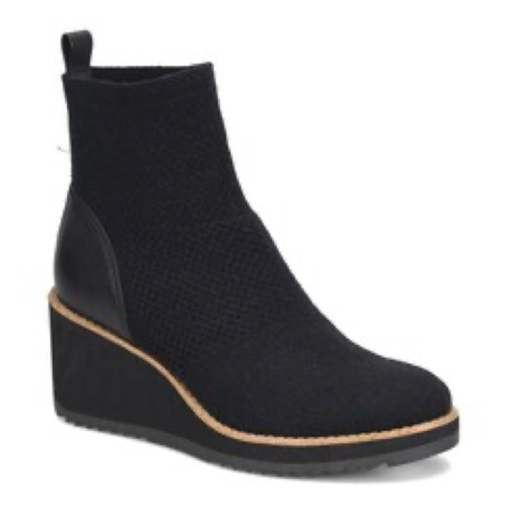 Sofft Elaina Wedge Heel Casual Bootie BLACK Size 9 NEW